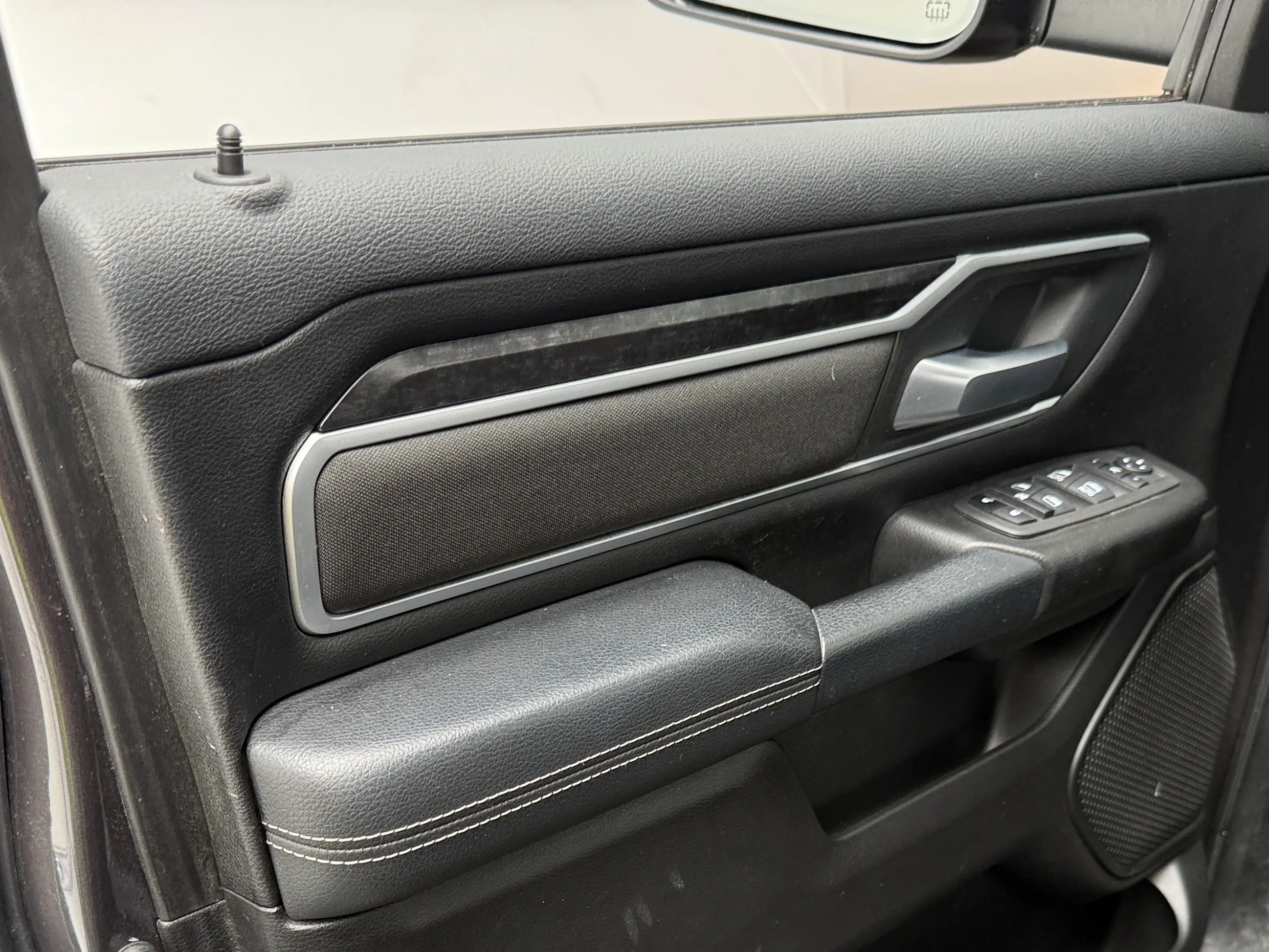 ram ram 1500 pickup 2023 1C6RRFFG3PN637991 image ram ram 1500 pickup 2023 1C6RRFFG3PN637991 image